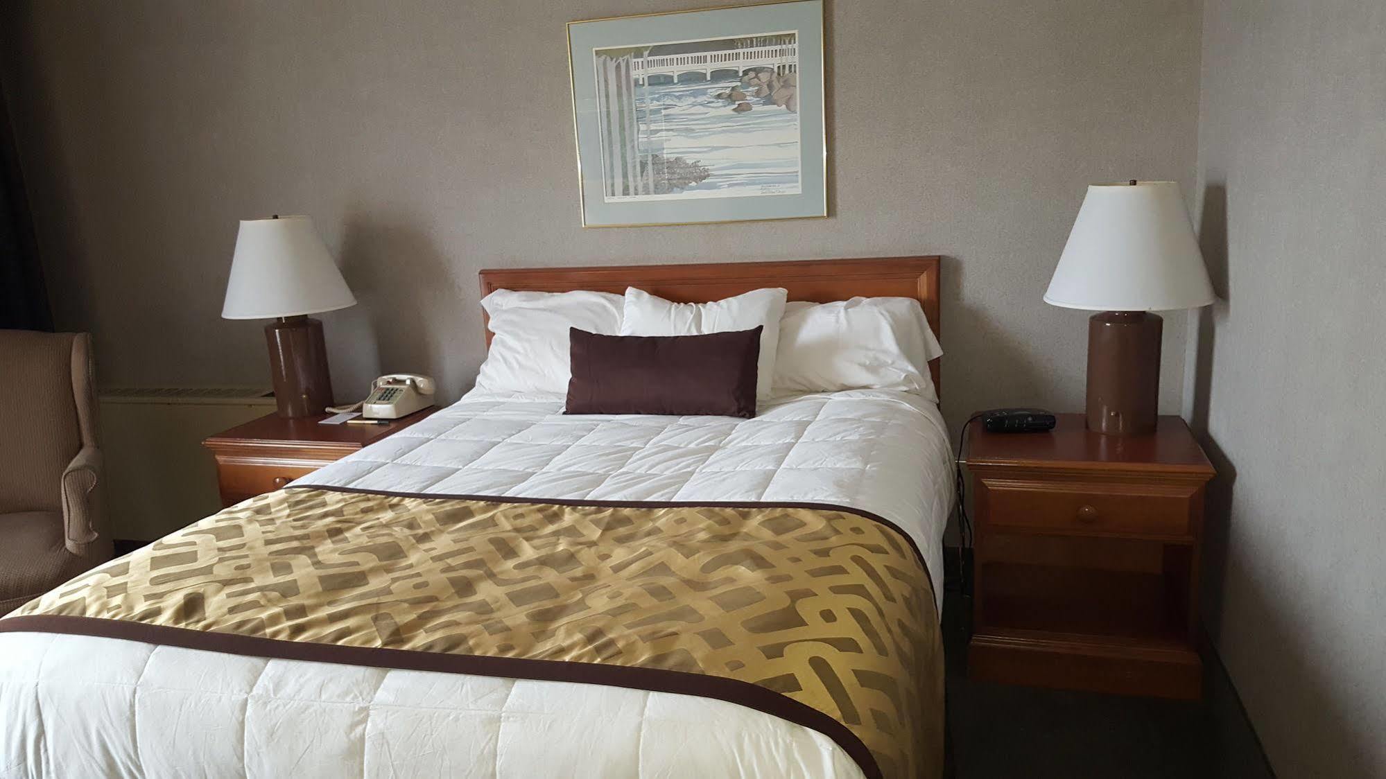 Hibbing Park Hotel Bagian luar foto