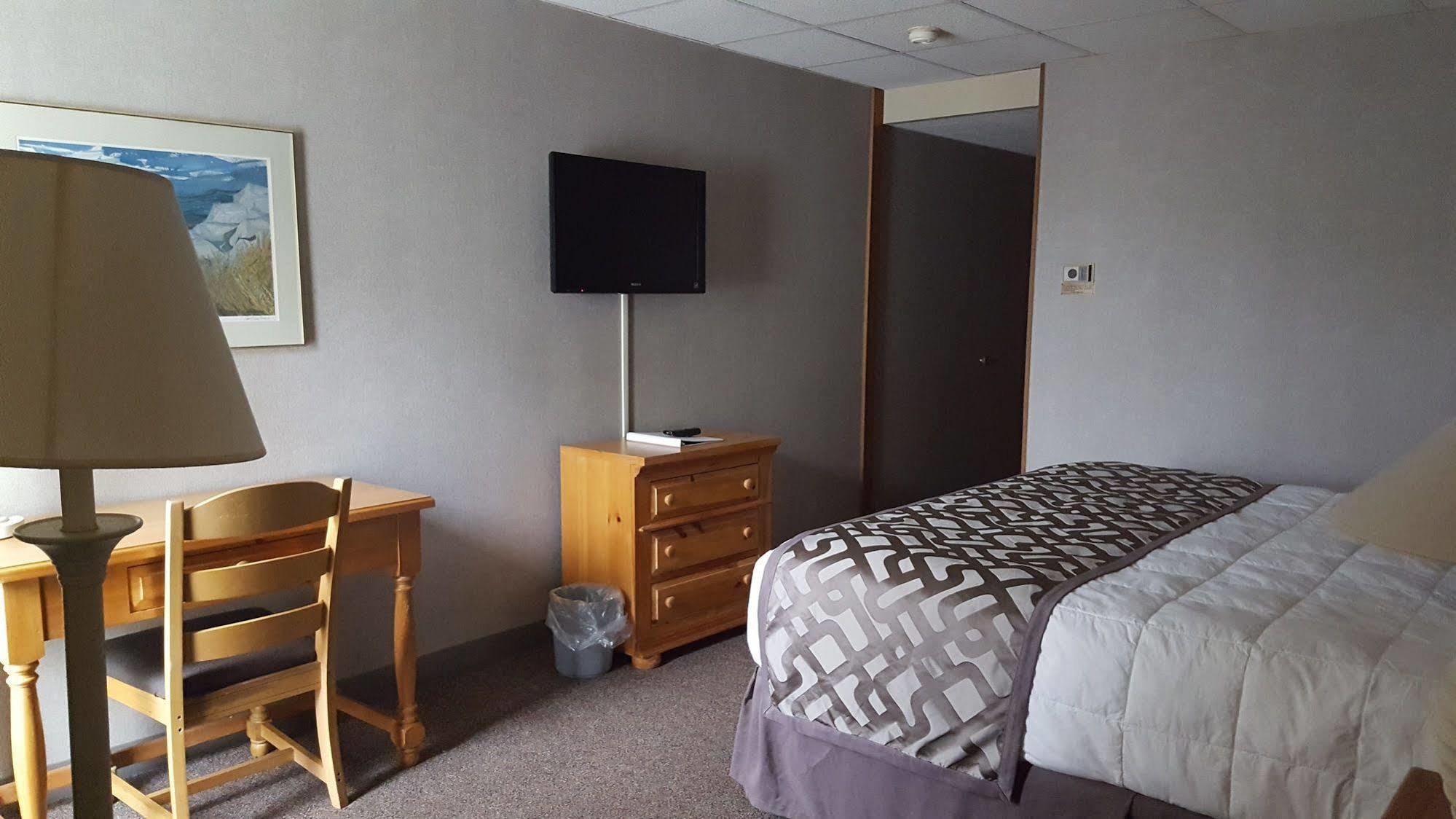 Hibbing Park Hotel Bagian luar foto