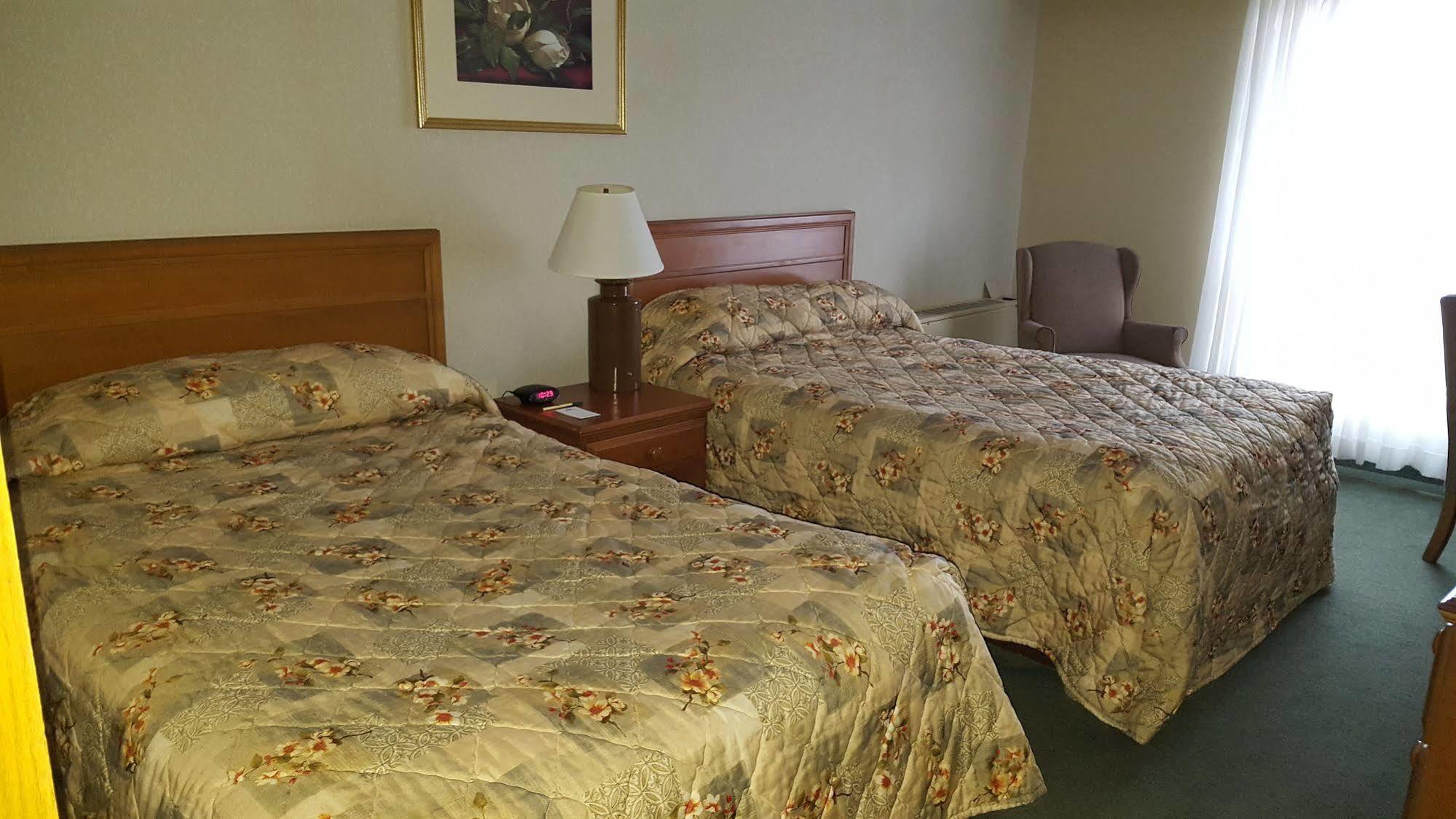 Hibbing Park Hotel Bagian luar foto