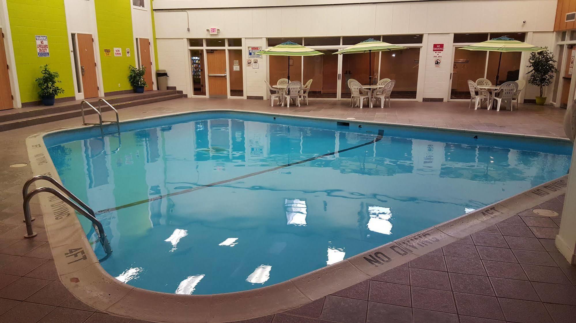 Hibbing Park Hotel Bagian luar foto