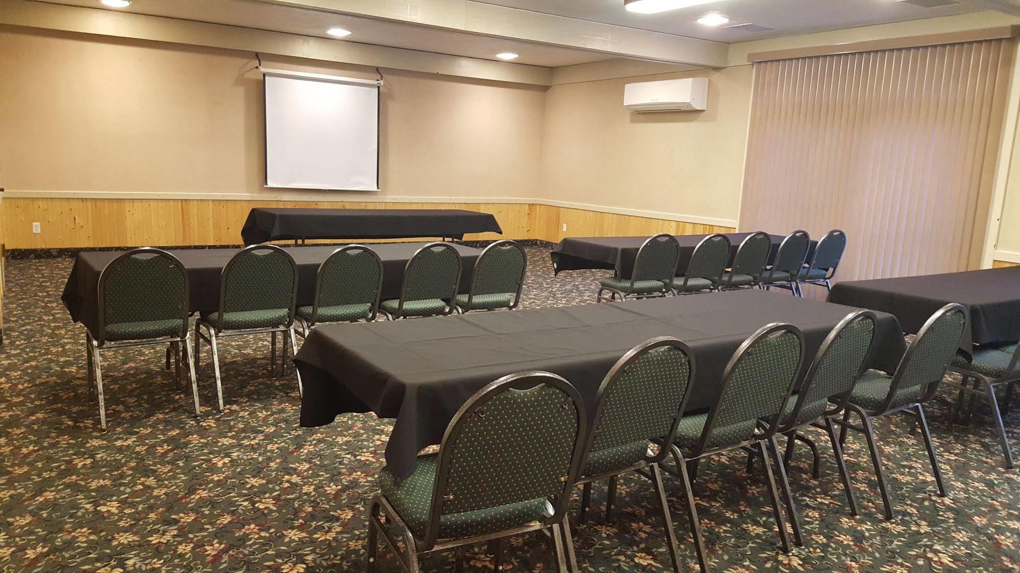 Hibbing Park Hotel Bagian luar foto